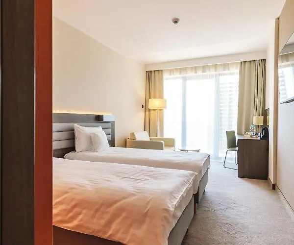 酒店 Antoninska 4*